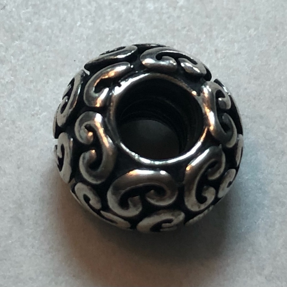 Authentic Pandora Retired Sterling Silver Swirl Spacer Charm - Picture 3 of 3
